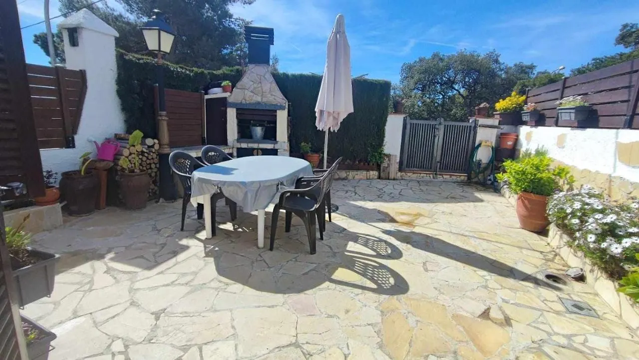 Holiday home Casa Aurora Piscina Wifi Jardin 56 Pax Villa Girona Spain